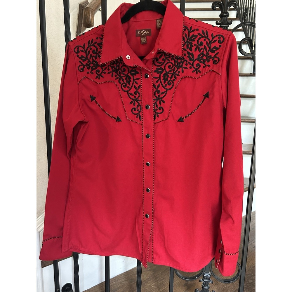 Womens Size Large Life Style Red Western/Cowgirl BlackSnap Button Down Shirt